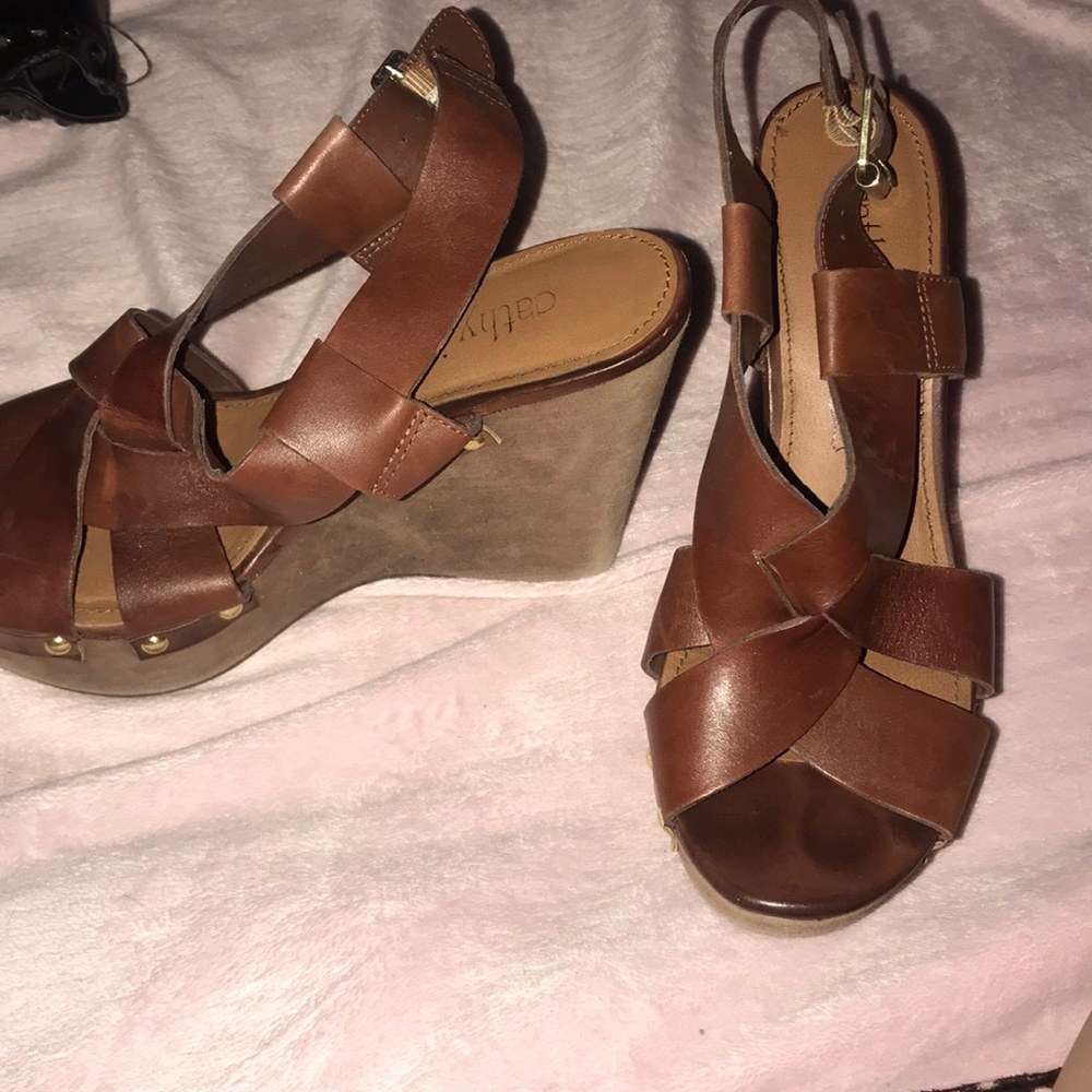 Wedges - Picture 2 of 3